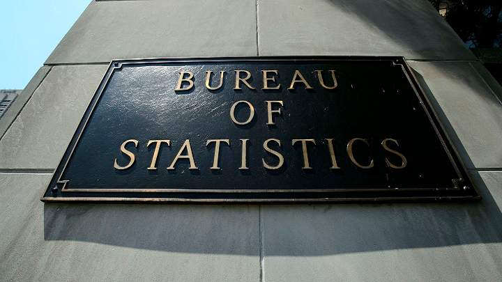 Saskatchewan lost nearly 21,000 jobs in March due to COVID-19, according to recent data from Statistics Canada.