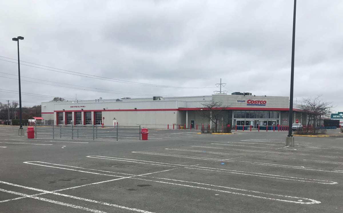 Costco Anjou on Bombardier Street says 3 of their employees have tested positive for COVID-19.