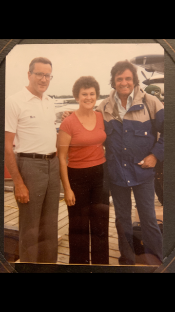 Ron and Evelyn Mackay are seen with Johnny Cash