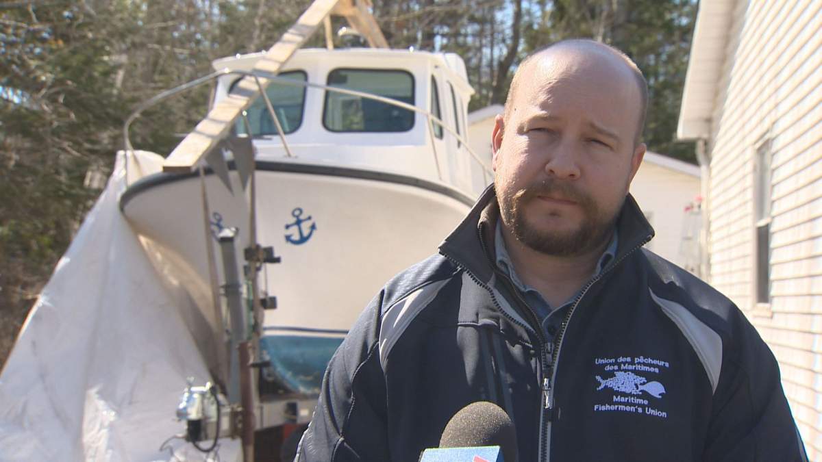 ‘Extremely difficult’ for fishing industry to maintain health protocols if season proceeds: union - image