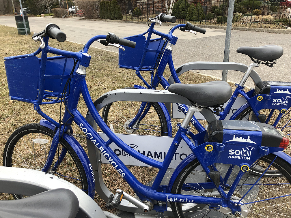 Short-term bike share solution tabled at Hamilton city council - image