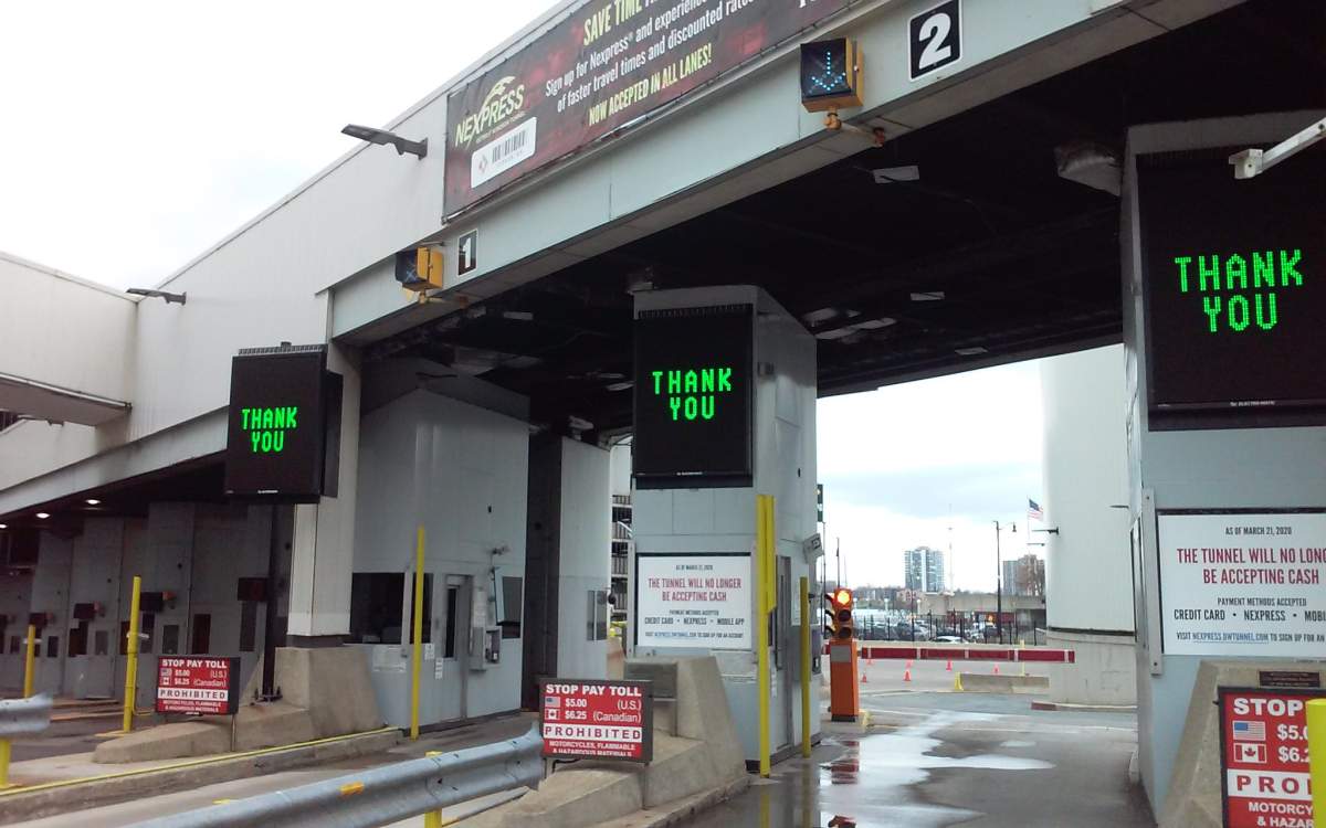 The U.S. Consulate in Toronto, in partnership with the City of Windsor, will be offering 900 gift cards to healthcare workers crossing the border into Detroit, MI on Tues., May 12.