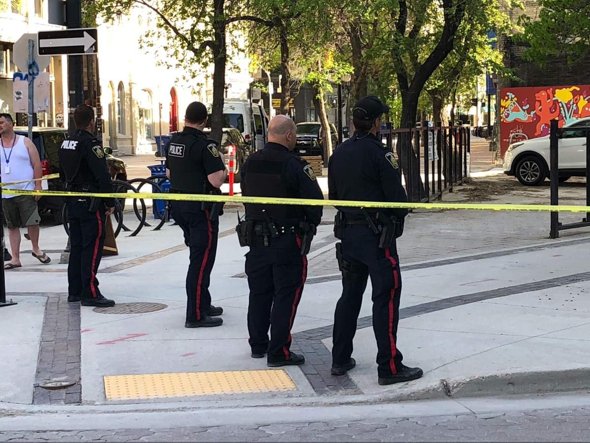 One man arrested after heavy police presence shuts down part of Exchange District - image