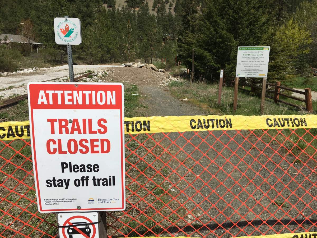 Contractor, transportation ministry responding to flooding in Faulder, B.C. area - image