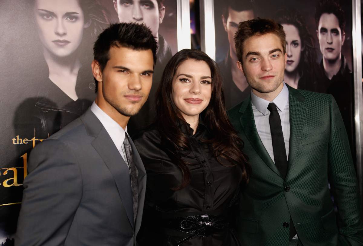 (L-R) Actor Taylor Lautner, author Stephenie Meyer, and Robert Pattinson arrive at 'The Twilight Saga: Breaking Dawn - Part 2' Los Angeles premiere at Nokia Theatre L.A. Live on Nov. 12, 2012 in Los Angeles, Calif.