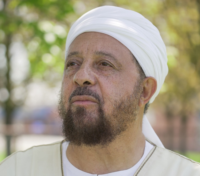 Imam Quick received the Queen Elizabeth II Diamond Jubilee Medal for his contribution to Canada.