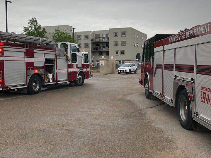 Winnipeg Fire Paramedic Service crews reponded to this apartment at the 1000 block of Autumwood Drive just after 5 p.m. Saturday.