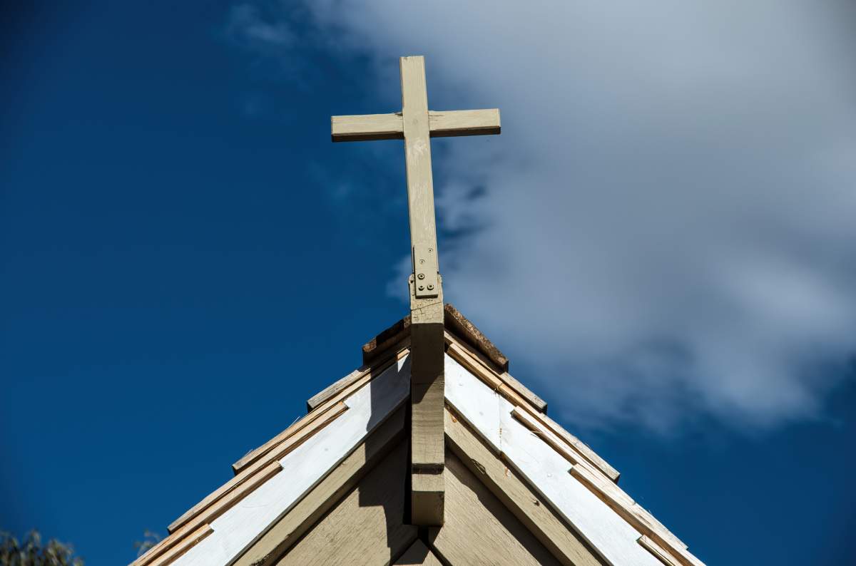 Manitoba churches are calling on the province to loosen COVID-19 restrictions.