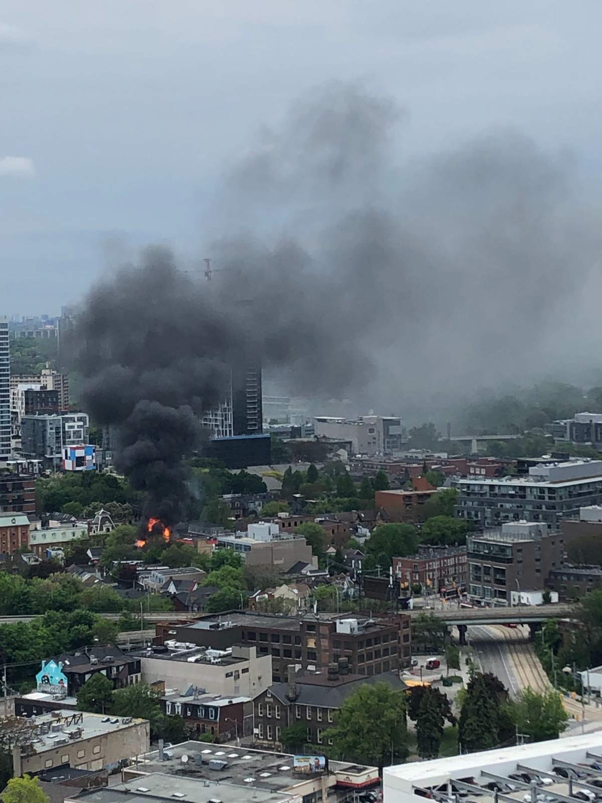 Photo of the fire at Queen and Sumach streets in Toronto.