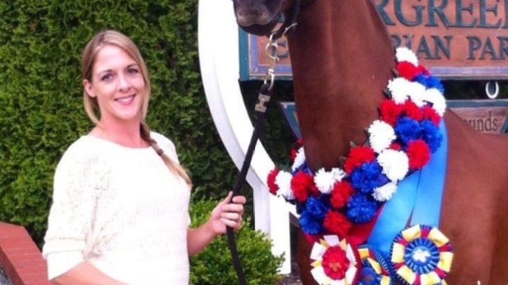 Family have identified Jennifer Quesnel as the victim of a murder-suicide on Salt Spring Island on June 1. 