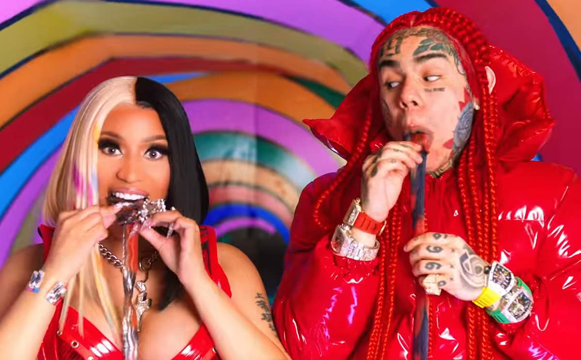 (L-R) Nicki Minaj and Tekashi 6ix9ine in the 'Trollz' music video. June 12, 2020.