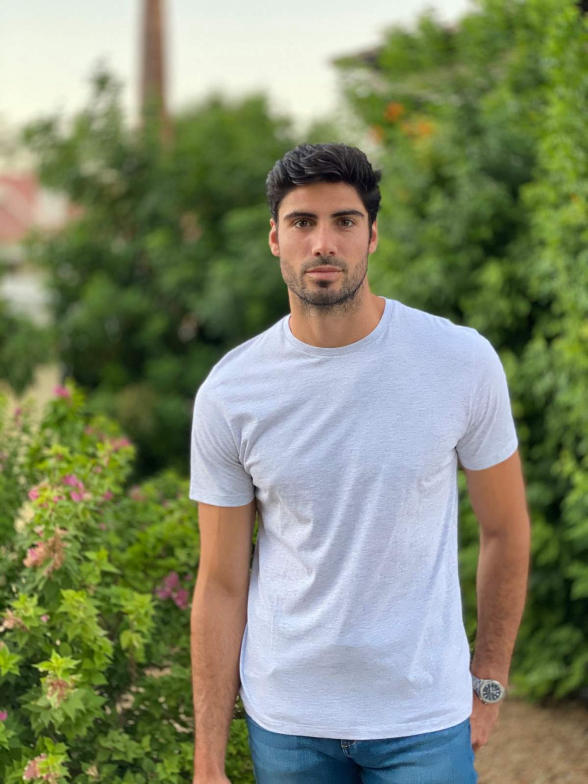The Bachelorette/Facebook