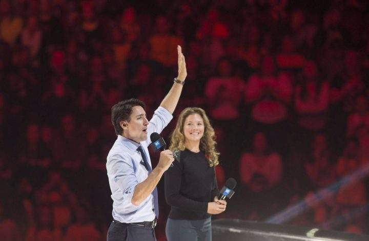 Prime Minister Justin Trudeau and his wife Sophie Grégoire Trudeau appear at the WE Day celebrations in Ottawa, Nov. 10, 2015.