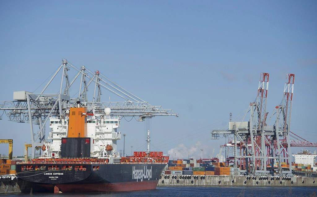 Police launched an investigation last week into a confrontation between dockworkers and port managers that erupted in violence at a parking lot where executives were exiting a shuttle bus.