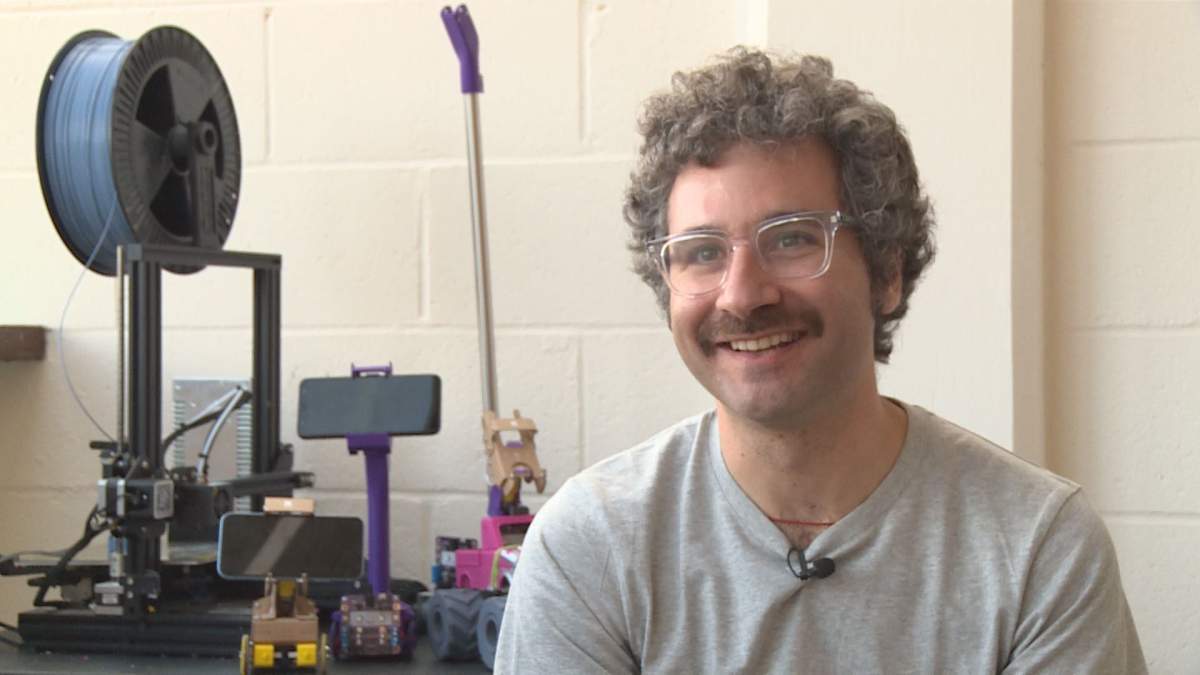 British design consultant Ross Atkin was inspired to design a small, cheap telepresence robot, after family Zoom calls during the COVID-19 pandemic lockdown.