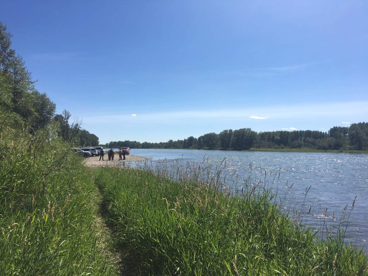 RCMP recover body of 30-year-old Calgary man from Bow River in southern Alberta - image