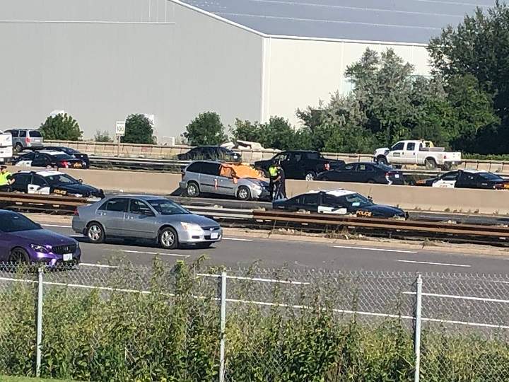 A photo of the scene on Highway 401 in Scarborough.