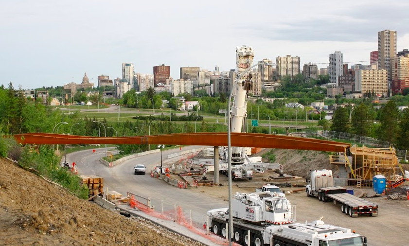 The new Kâhasinîskâk footbridge.
