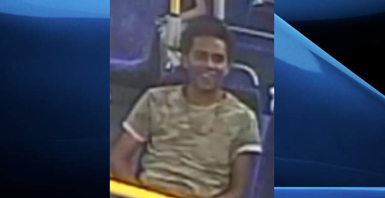 Police are seeking the public's help identifying the suspect.