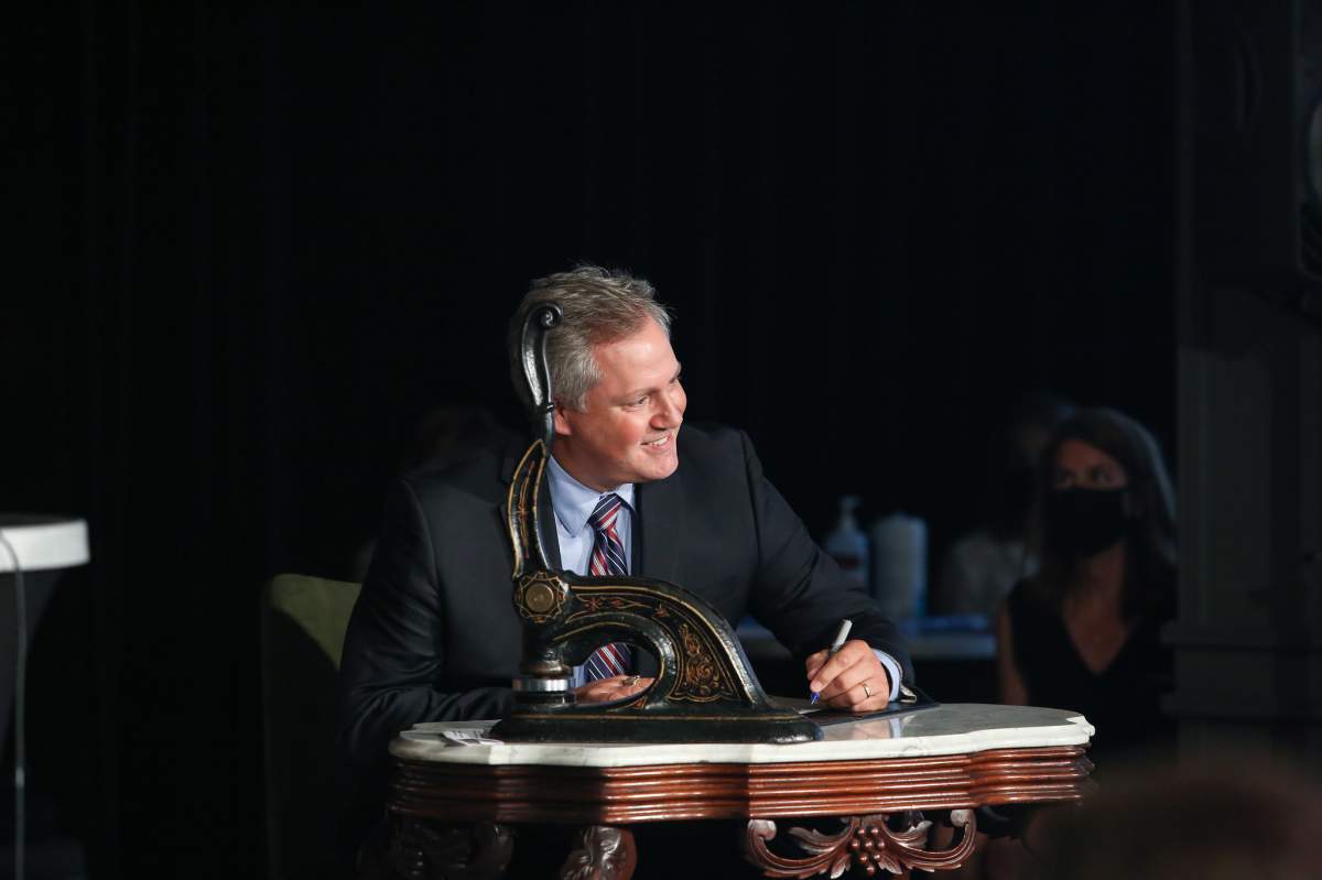 Glen Savoie is sworn in as New Brunswick’s Minister responsible for la Francophonie.