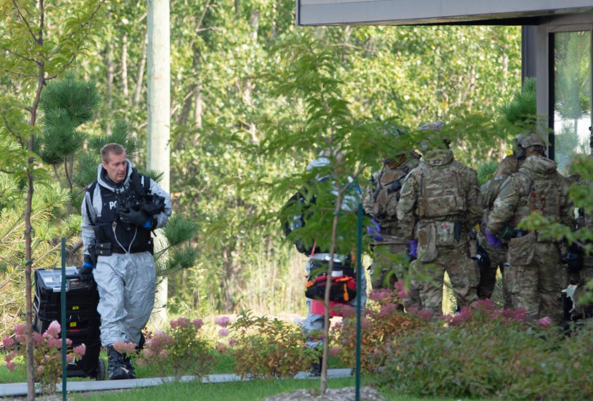 Quebec woman identified as suspect behind ricin-laced letters sent to White House - image