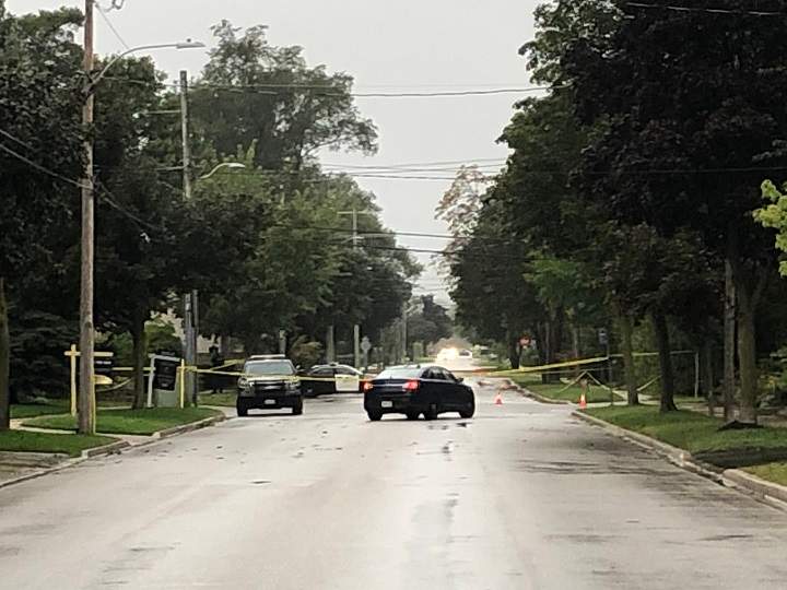 A photo of the scene on Third Street in Collingwood, Ont.
