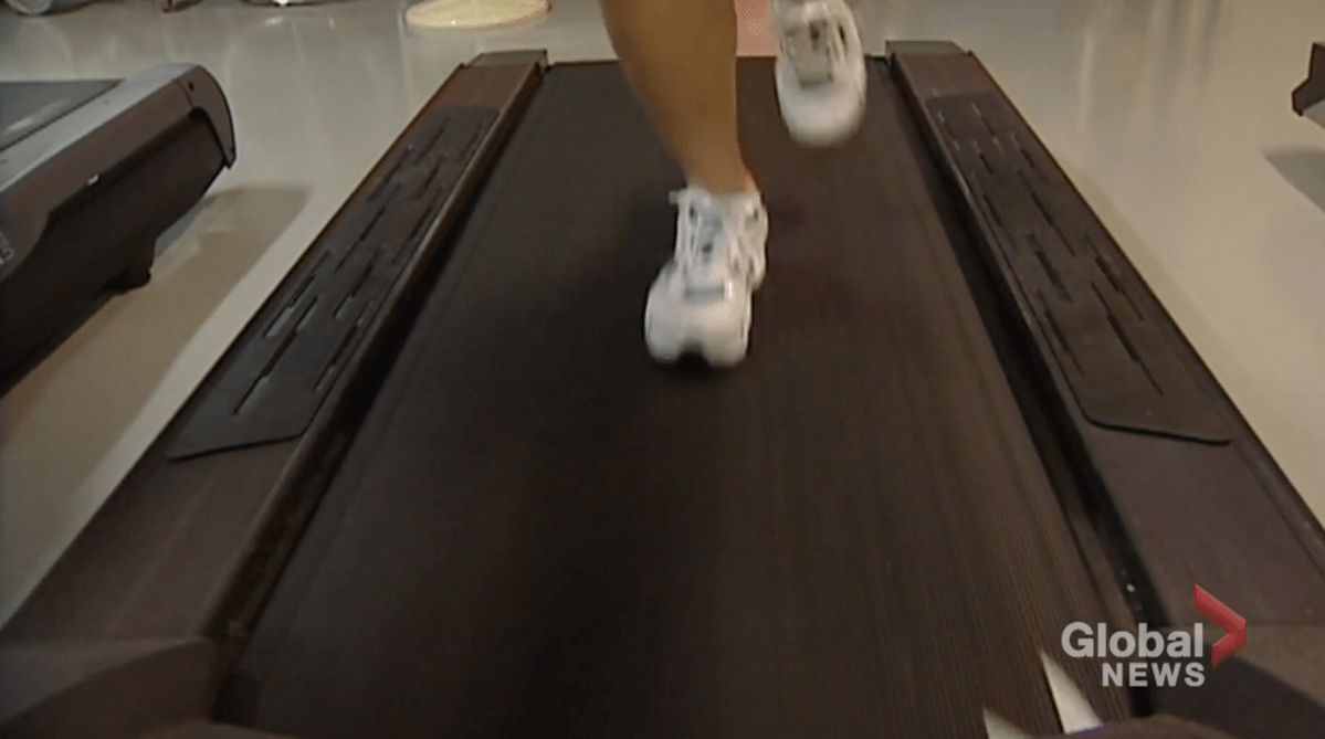 Peterborough Public Health confirms a new COVID-19 case is connected to a gym.