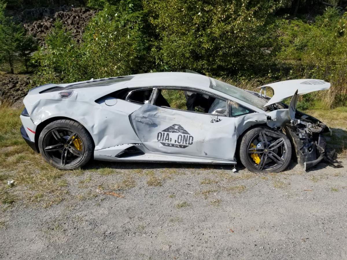 A Lamborghini participating in the Diamond Hublot supercar rally on Saturday was involved in a serious crash on the Sea to Sky Highway.