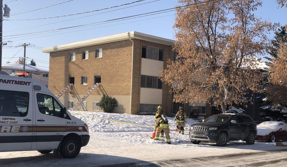 Emergency crews responded to a fire in northwest Calgary on Sunday, Oct. 25, 2020.