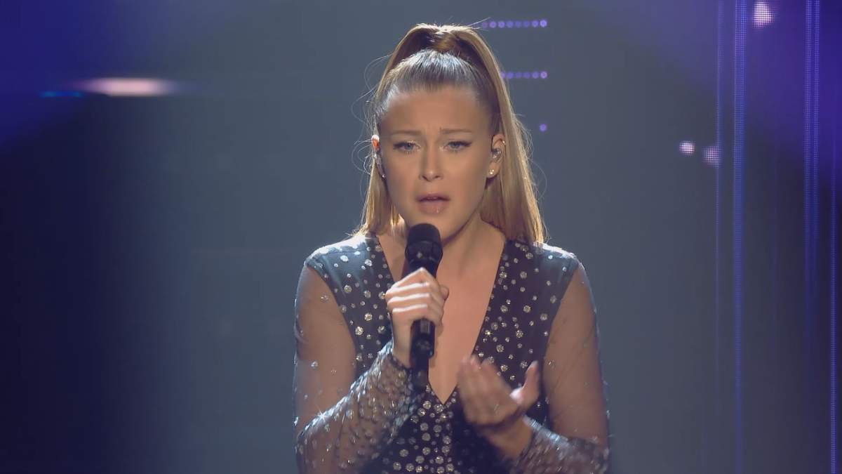 NB's Josiane Comeau is crowned winner of La Voix.