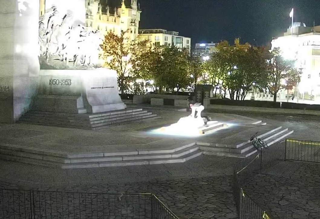 A suspect is seen engraving "hate graffiti" on the Tomb of the Unknown Soldier in this photo released by the Ottawa police.