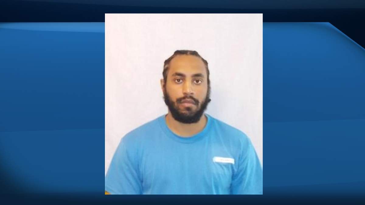OPP's ROPE Squad is looking for 26-year-old Nadder Mohamed, a federal offender known to frequent Toronto, Kingston and Thunder Bay.