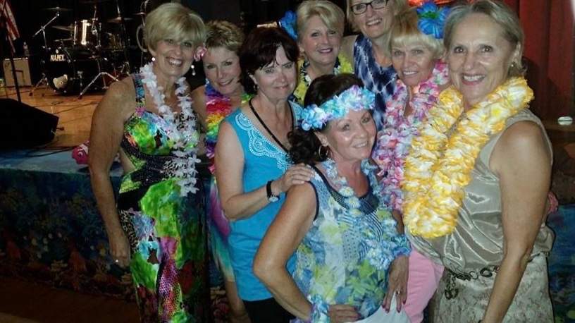 Alberta snowbird Marti Young parties in Arizona