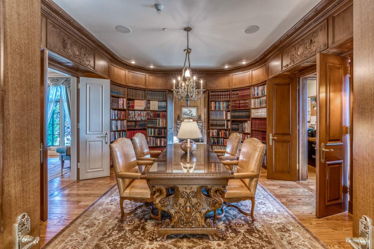 The mansion’s library.