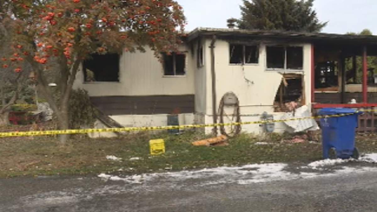 Fire crews responded to a single-family structure fire on the 700 block of Beaver lake Road at 7:30 p.m.