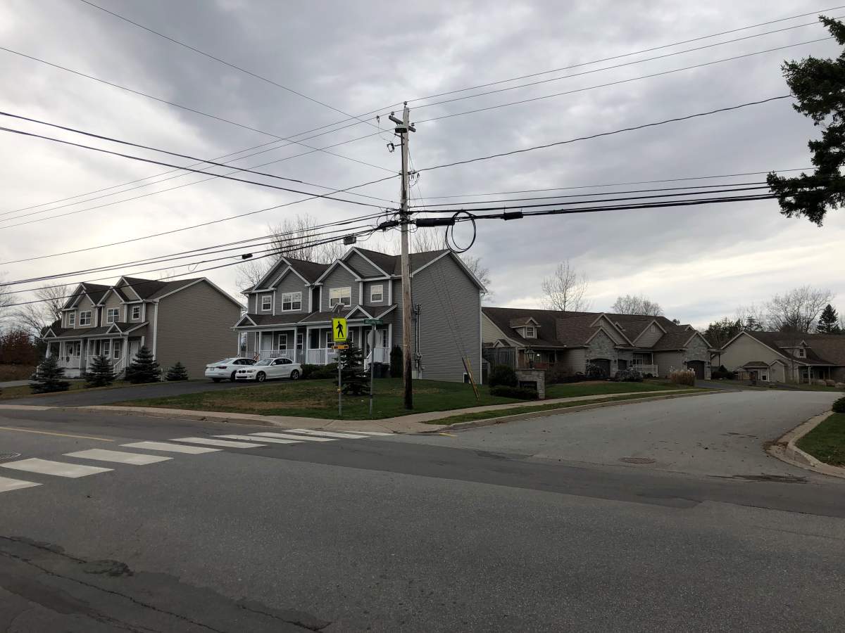 Some home owners in a Quispamsis, N.B.,  neighbourhood are dealing with high levels of bacteria in their well water.
