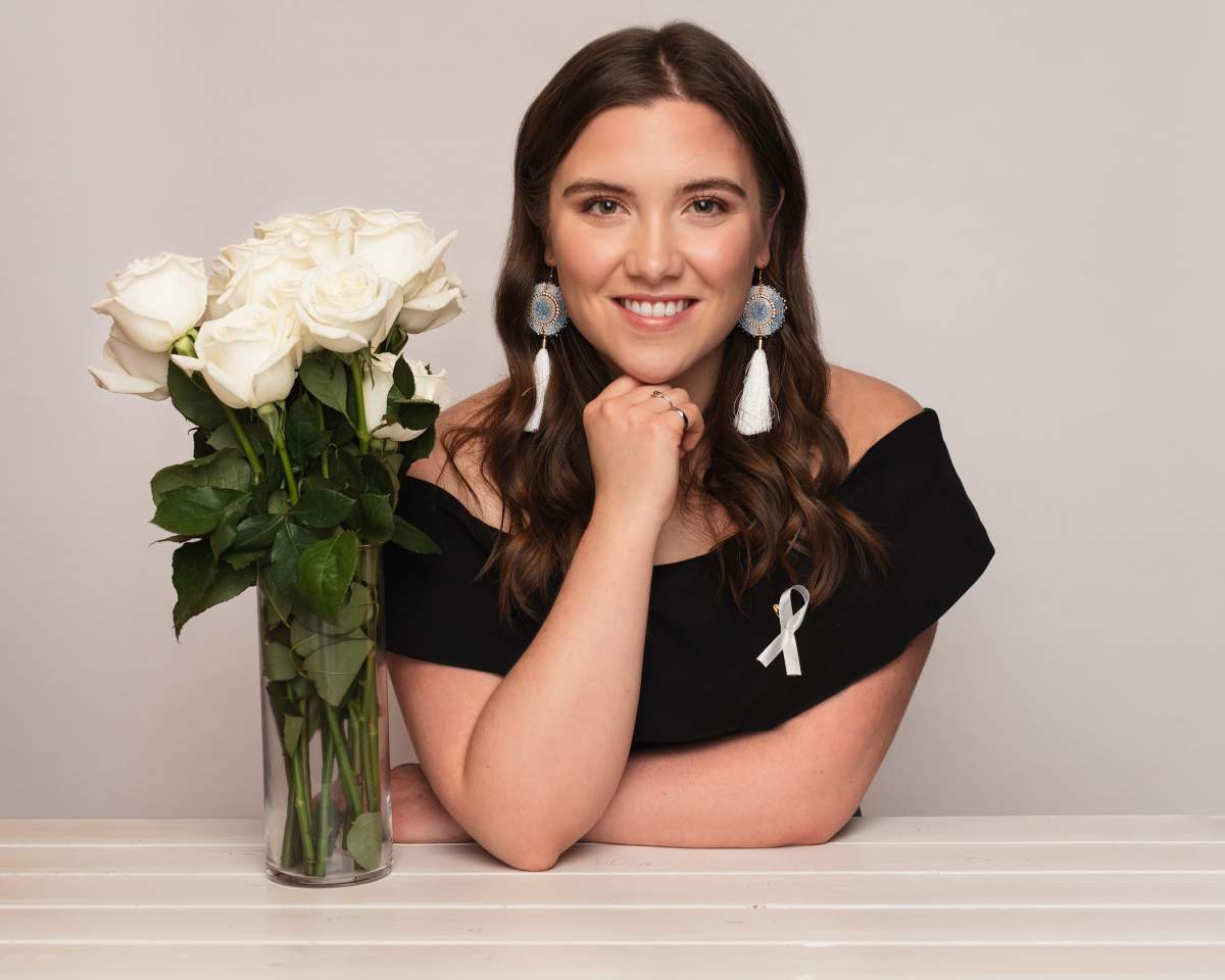Brielle Chanae Thorsen is recipient of the the Order of the White Rose scholarship awarded by Polytechnique Montréal. The annual scholarship is in memory of the victims killed in the 1989 Montreal Massacre.
