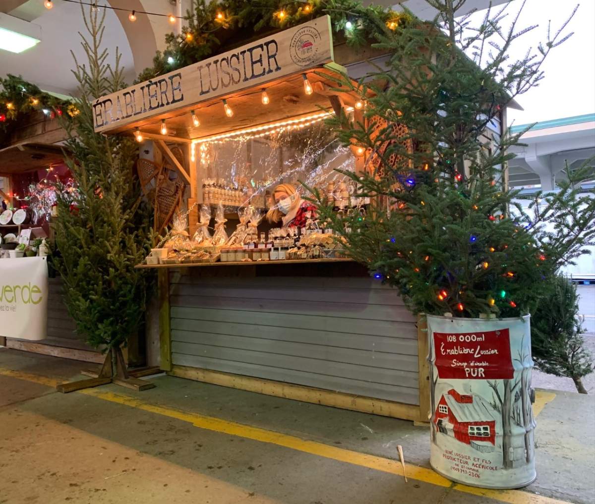 A stall at the Jean-Talon Christmas Market. Friday December 4th, 2020.