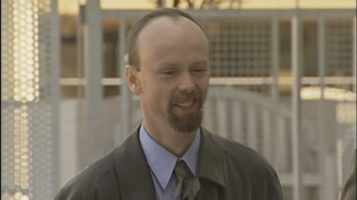Dr. Michael Gardam in an interview with Global News during the SARS outbreak in 2003.
