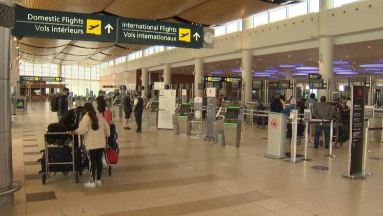 Airport traffic down during holiday season in Winnipeg, Man.