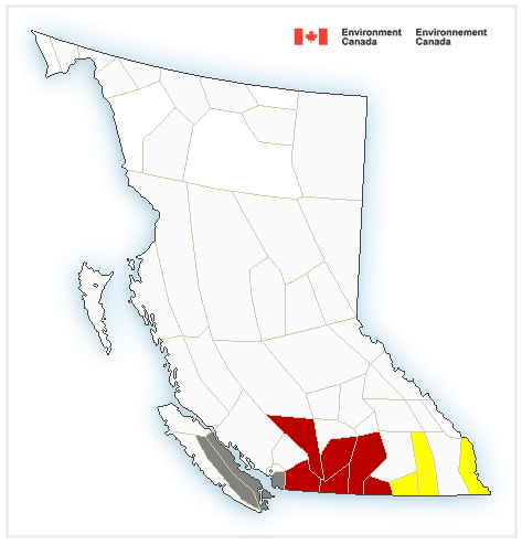 The red markings indicate a ‘winter storm warning’ issued by Environment Canada on Sunday, while the yellow marks a ‘winter storm watch.’