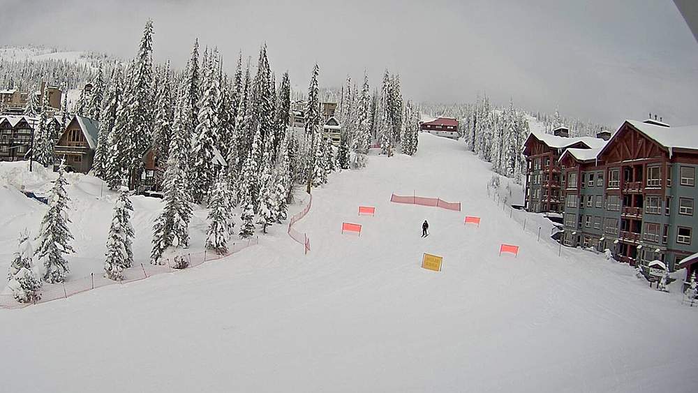 Big White Ski Resort says it will be cancelling all reservations from out-of-area residents. The decision follows Thursday’s decision by B.C. officials to extend the ongoing province-wide health restrictions until early February.