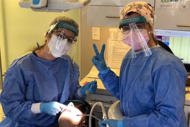Canadian dentists push for clarity about vaccine priority: ‘We’re doctors too’ - image
