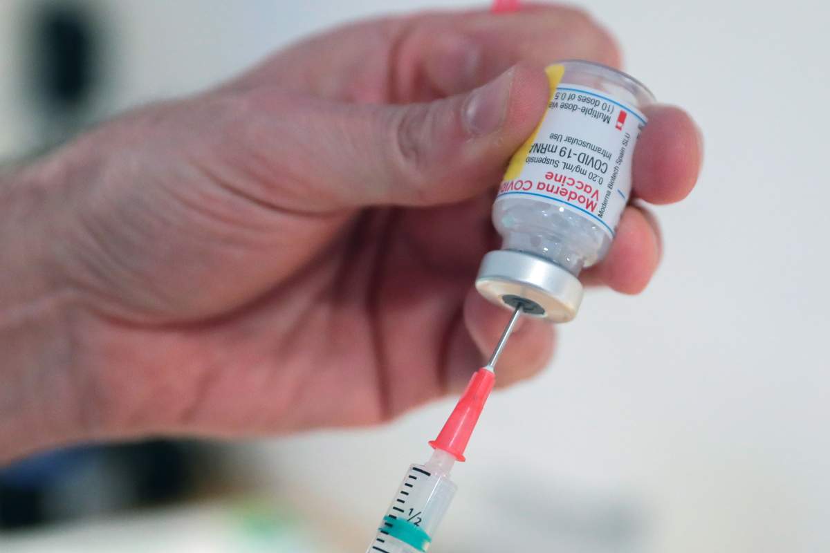 Union spokespeople say they're outraged over allegations an Ottawa retirement home manager had his wife vaccinated for COVID-19 ahead of frontline workers.