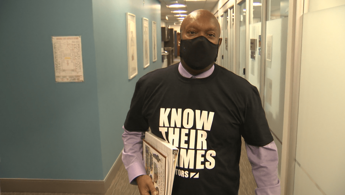 St. Norbert – Seine River councillor Markus Chambers wearing a “Know Their Names” shirt at city hall.