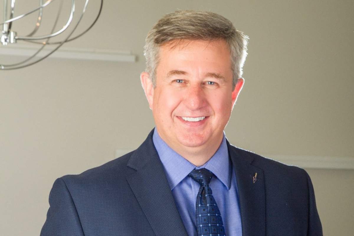 Mel Vincent Jr., son of long time Saint John councillor the late Mel Vincent Sr., has announced he is running for mayor in the May municipal elections.