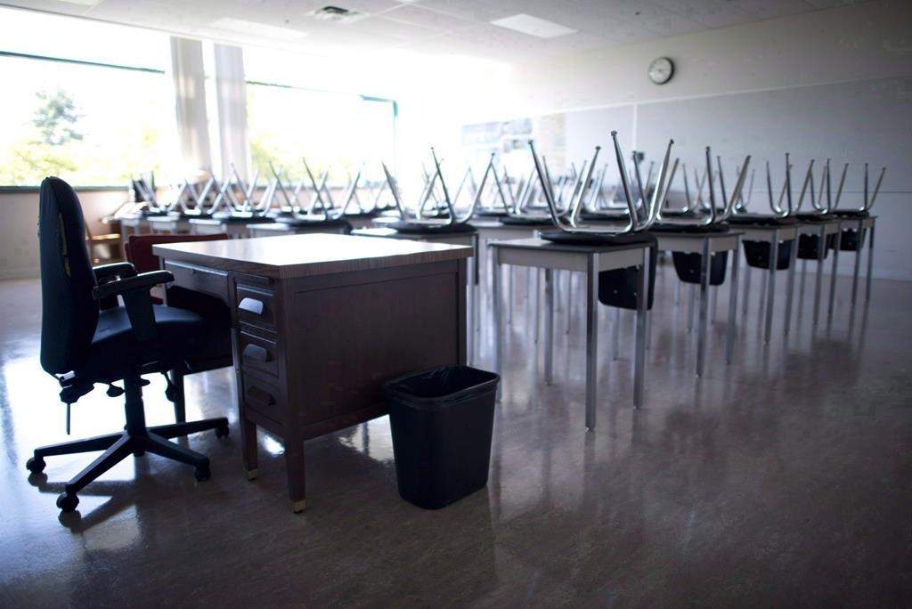 The Alberta government plans to start an online registry of teachers and school administrators.