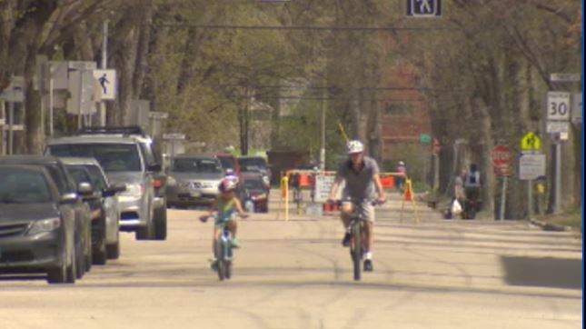 A report submitted to city hall recommends Sunday/holiday active transportation routes be extended, but to include cyclists only.