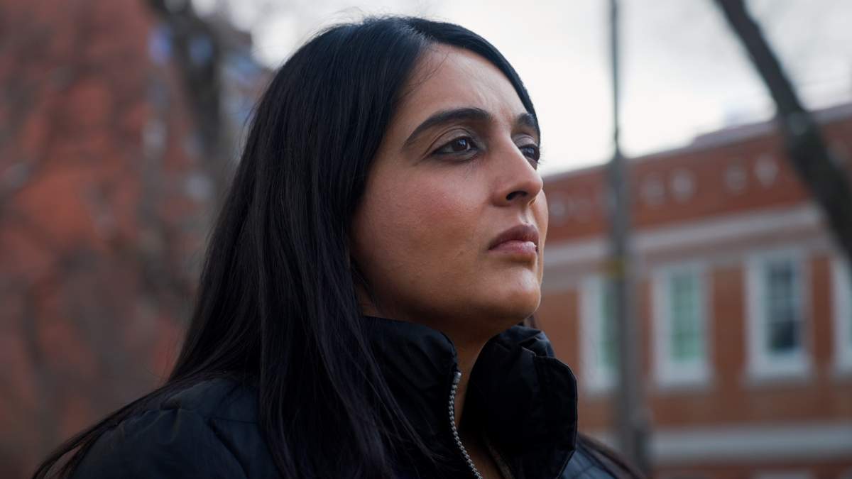 Dr. Neeja Bakshi was diagnosed with PTSD in January after working up to 18 hour shifts in the COVID ward at Royal Alexandra Hospital. She’s now encouraging other physicians to seek help.
