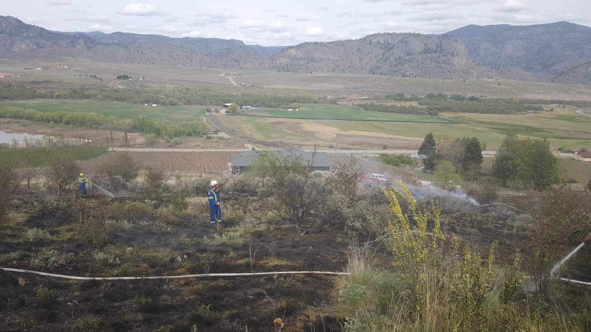 The Oliver Fire Department extinguished a grass fire near a home Tuesday afternoon. It was assisted by B.C. Forestry crews with the mop-up stage.